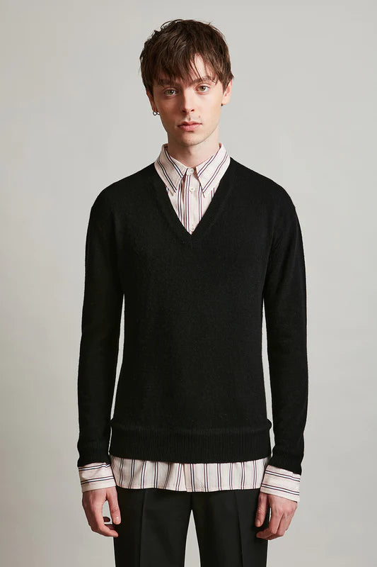 PAUL & JOE V-BLACK NECK SWEATER IN WOOL AND CASHMERE KNIT